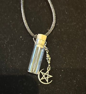 Scent pendant: pentacle with crescent moon