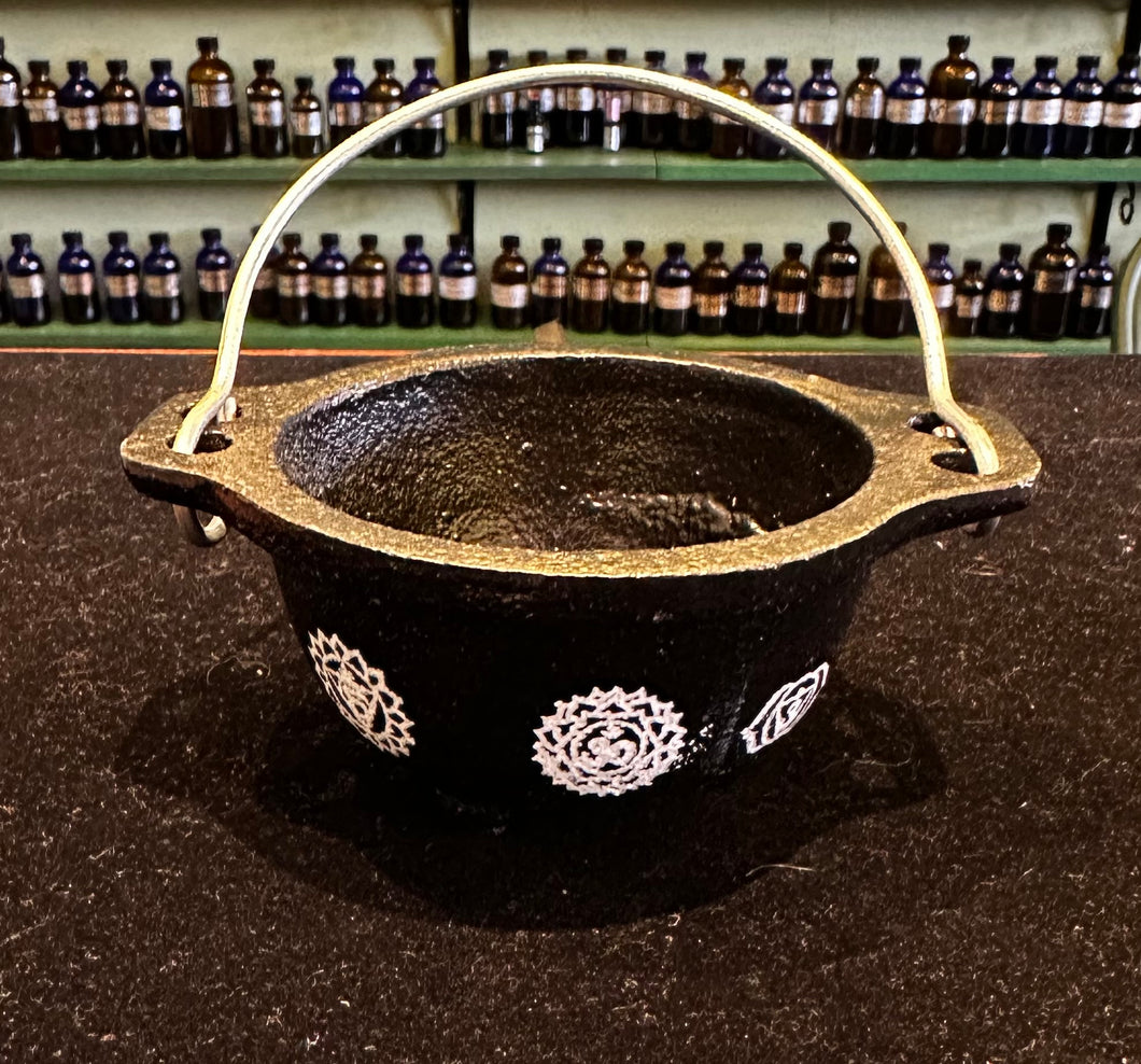 Chakra mini cauldron